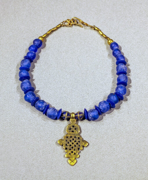 Glass and lapis lazuli necklace_Ethnic Necklace